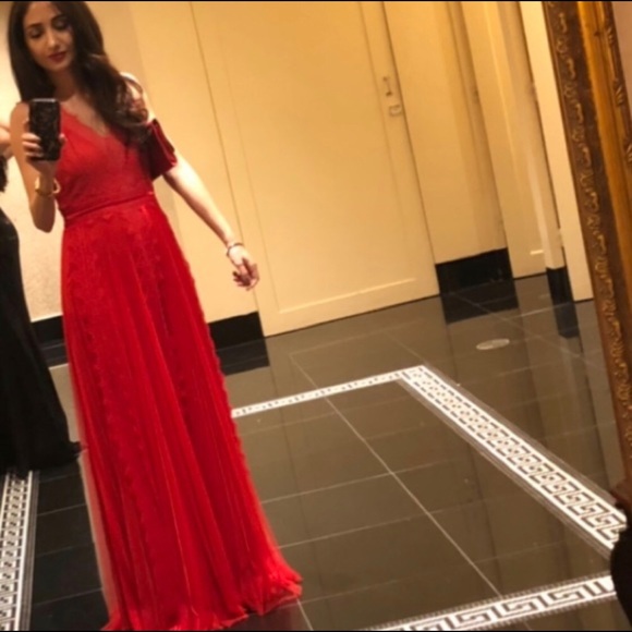 Meet your Posher, Jessica - Picture 1 of 1